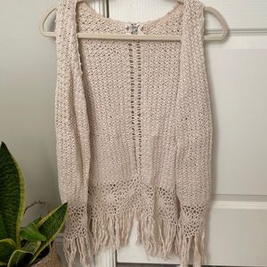 Sleeveless crochet top